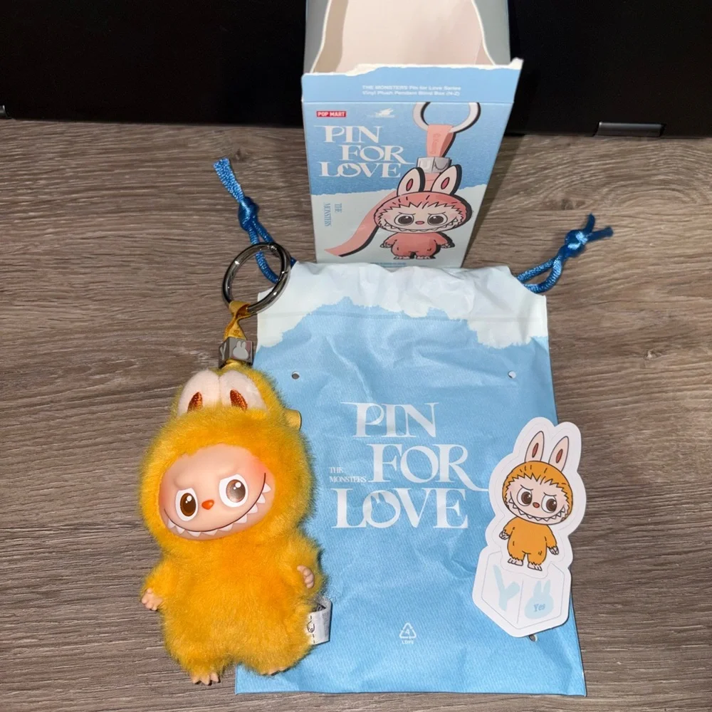 POP MART Labubu V4 The Monsters Pin For Love Alphabet Plush Pendant - Letter Y